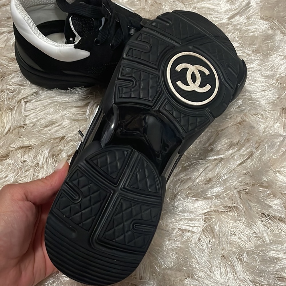 Chanel sneakers - Picture 3 of 4